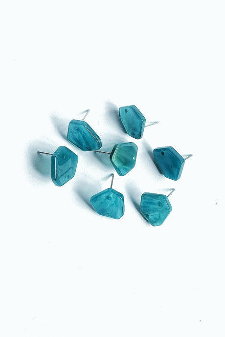 Acrylic stud tops in Aqua